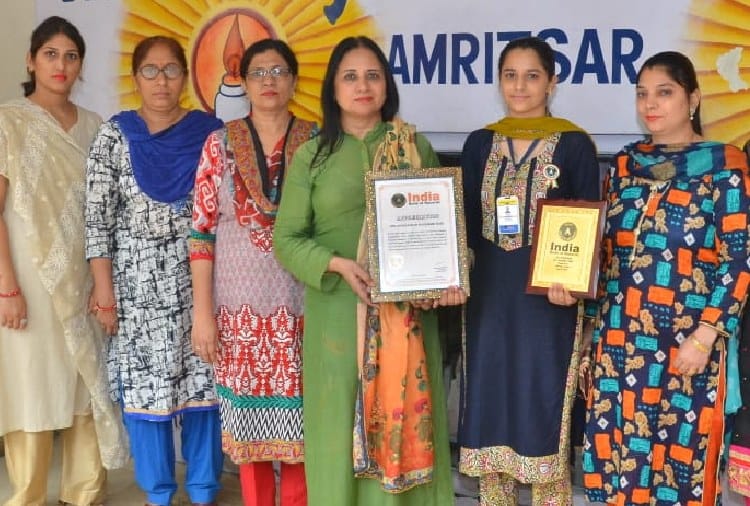 chandigarh, brave daughter avneet kaur inspirational story