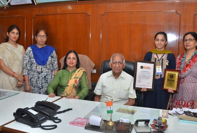 chandigarh, brave daughter avneet kaur inspirational story