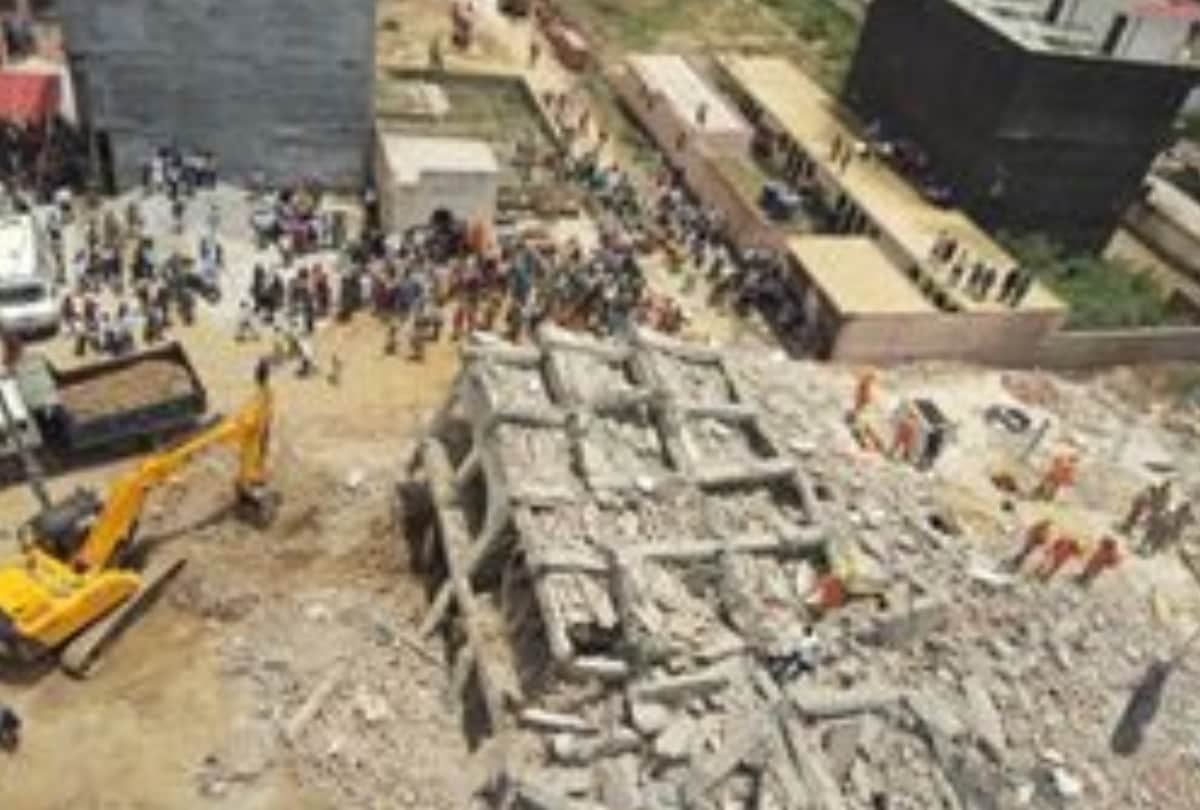 two building collapsed in greater noida shahberi: eye witness tells tale of horiffic night