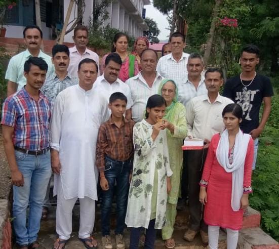 श्रेया ने दसवीं की मेरिट सूची में प्राप्त किया दसवां स्थान