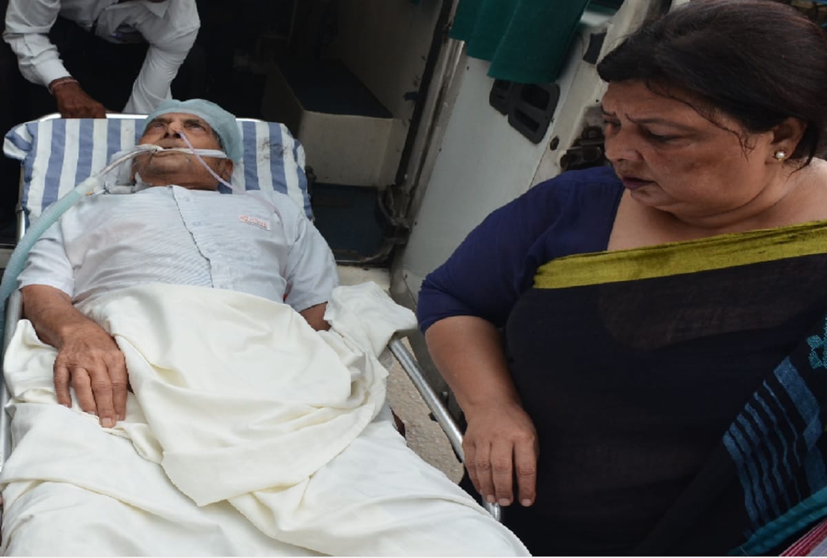 Famous poet gopal das neeraj referred to delhi AIIMS