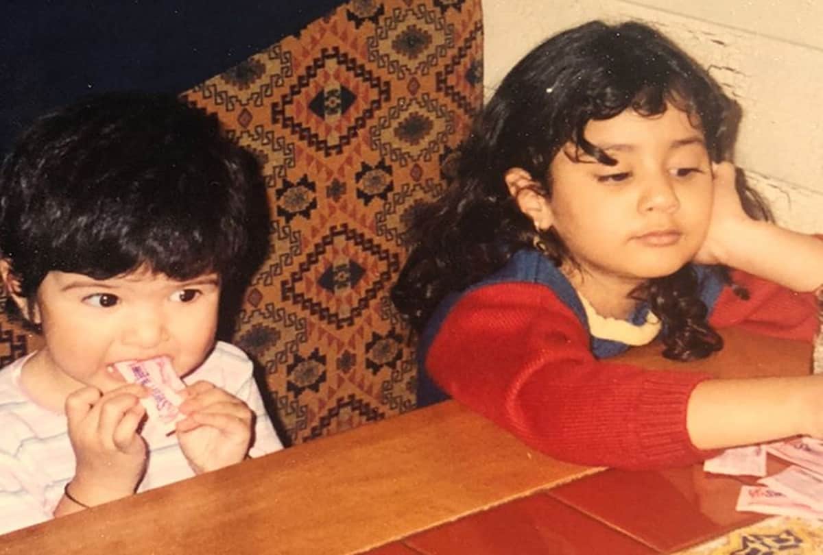 Throwback thursday picture of sridevi daughter janhvi kapoor 