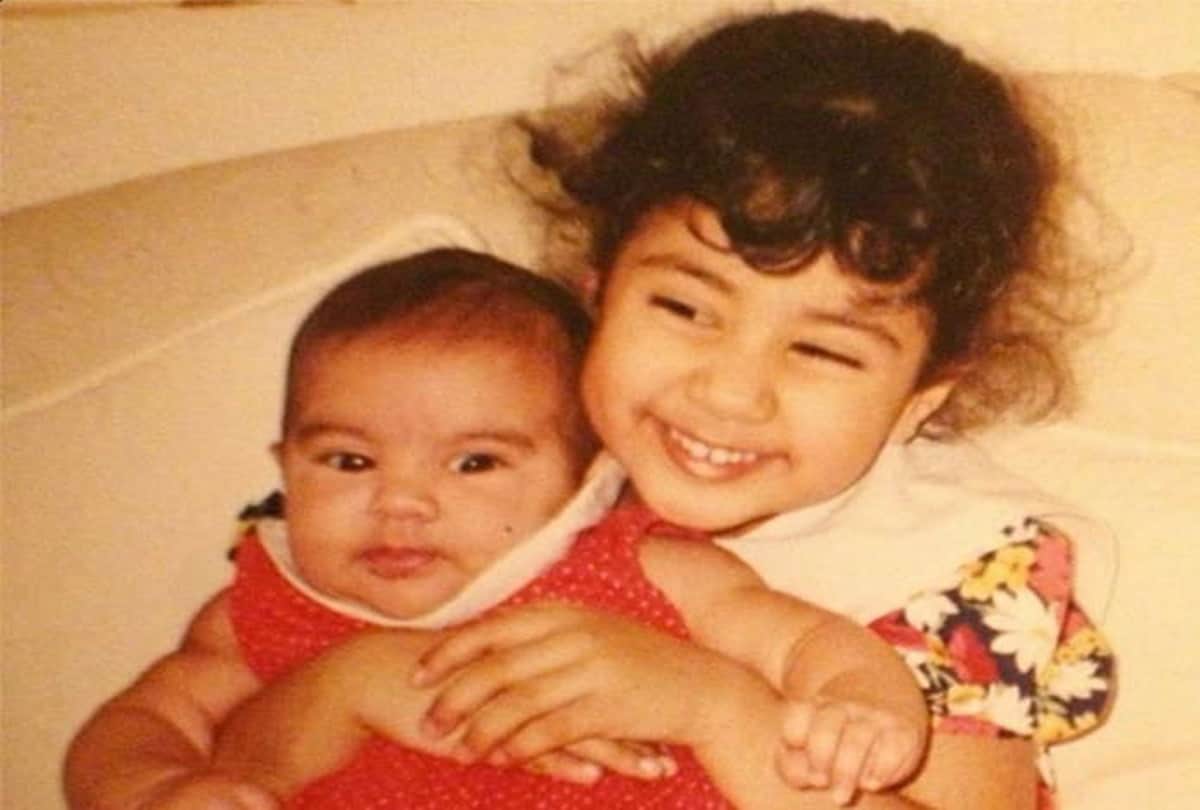 Throwback thursday picture of sridevi daughter janhvi kapoor 