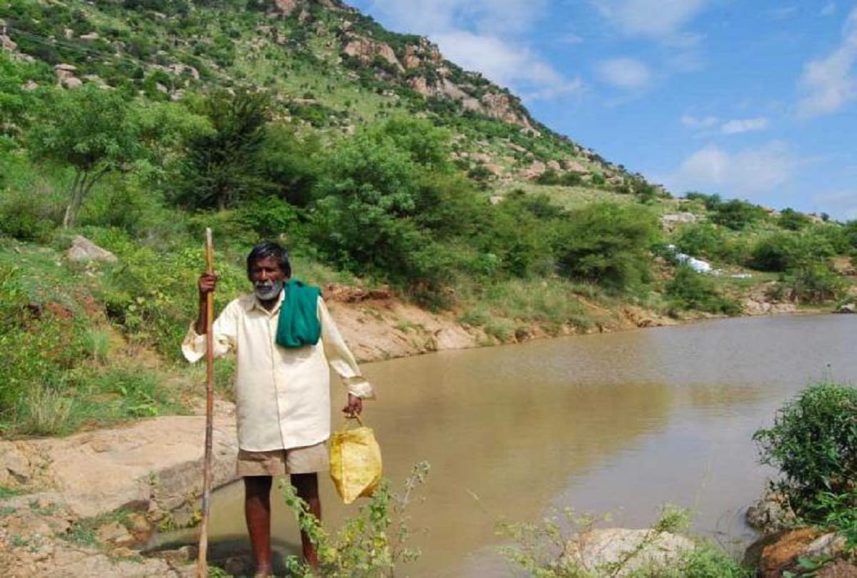kamegauda- old man who make several pond for animal due to lack of water sources