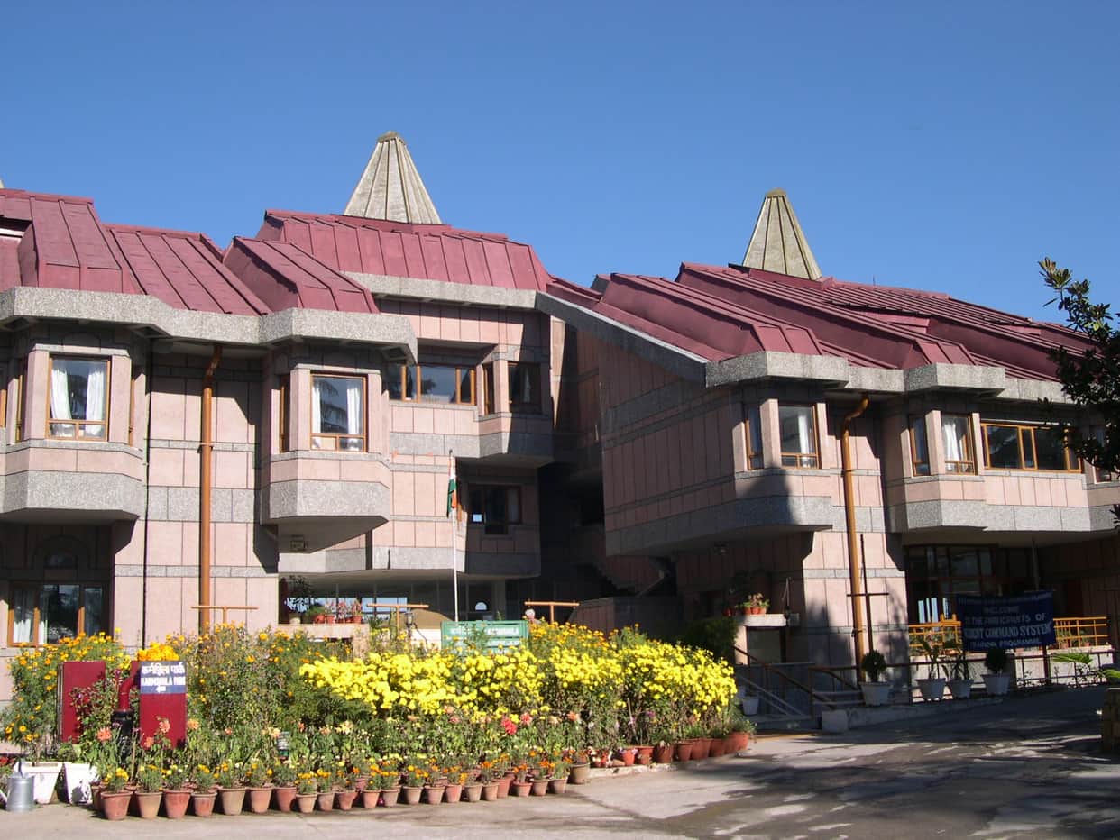ias officers falling in love and getting married in mussoorie lbsnaa 