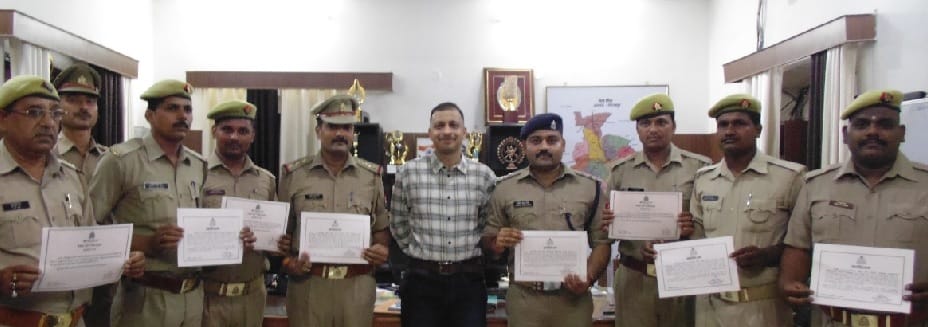 SSP's salute to those who understand the charge of uniform