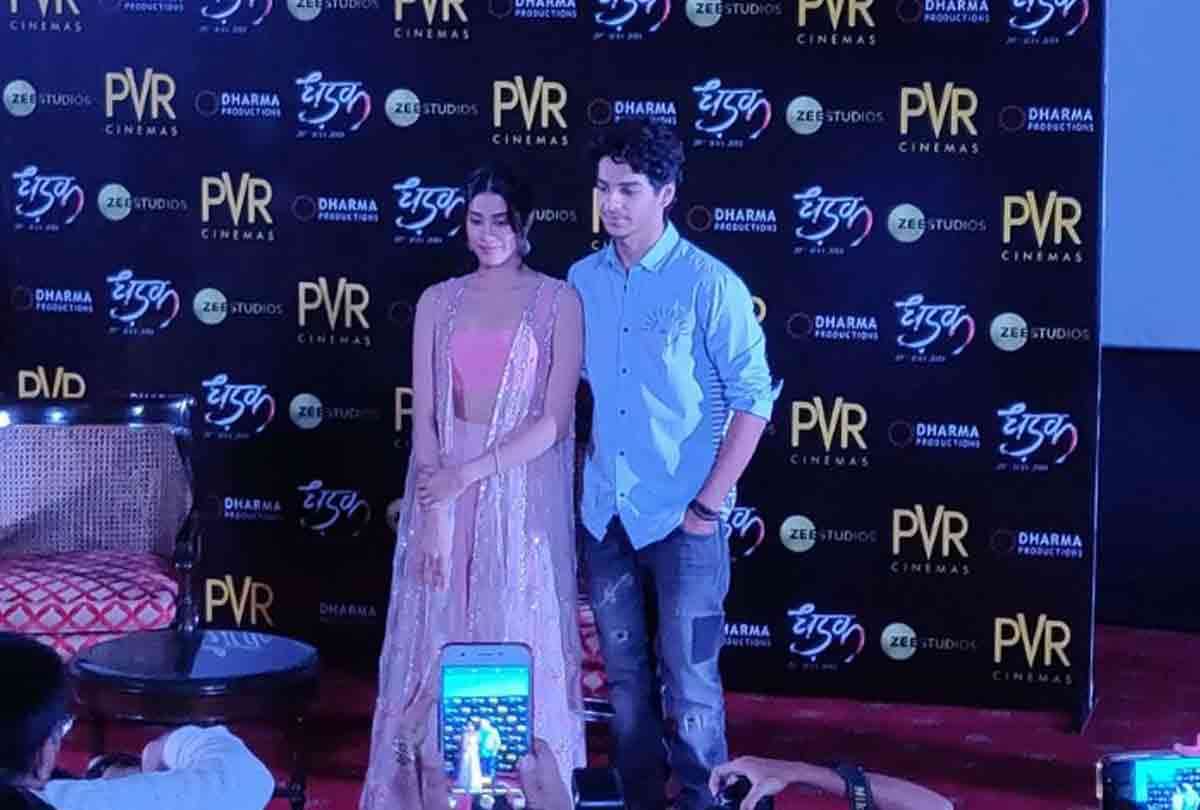 jhanvi kapoor and ishaan khattar speak about their dhadak reveal some truth