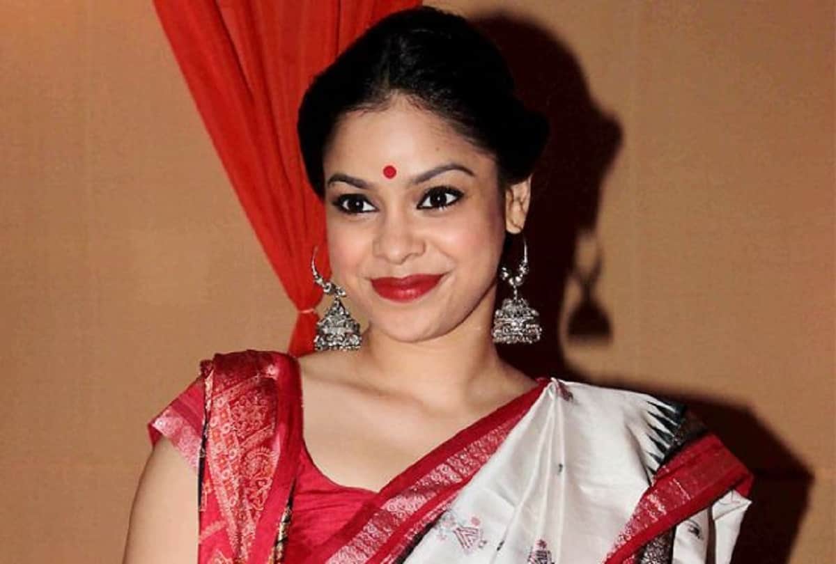 The Kapil Sharma Show fame and salman khan movie kick actress Sumona Chakravarti is asking for work