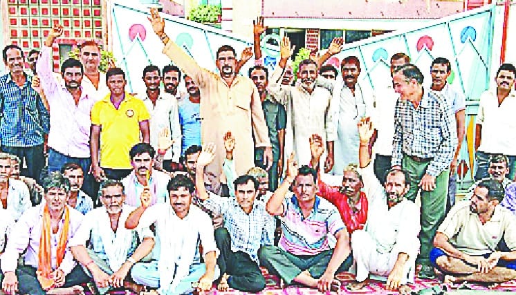 CKI Industries shut down, employees sitting on protest in protest