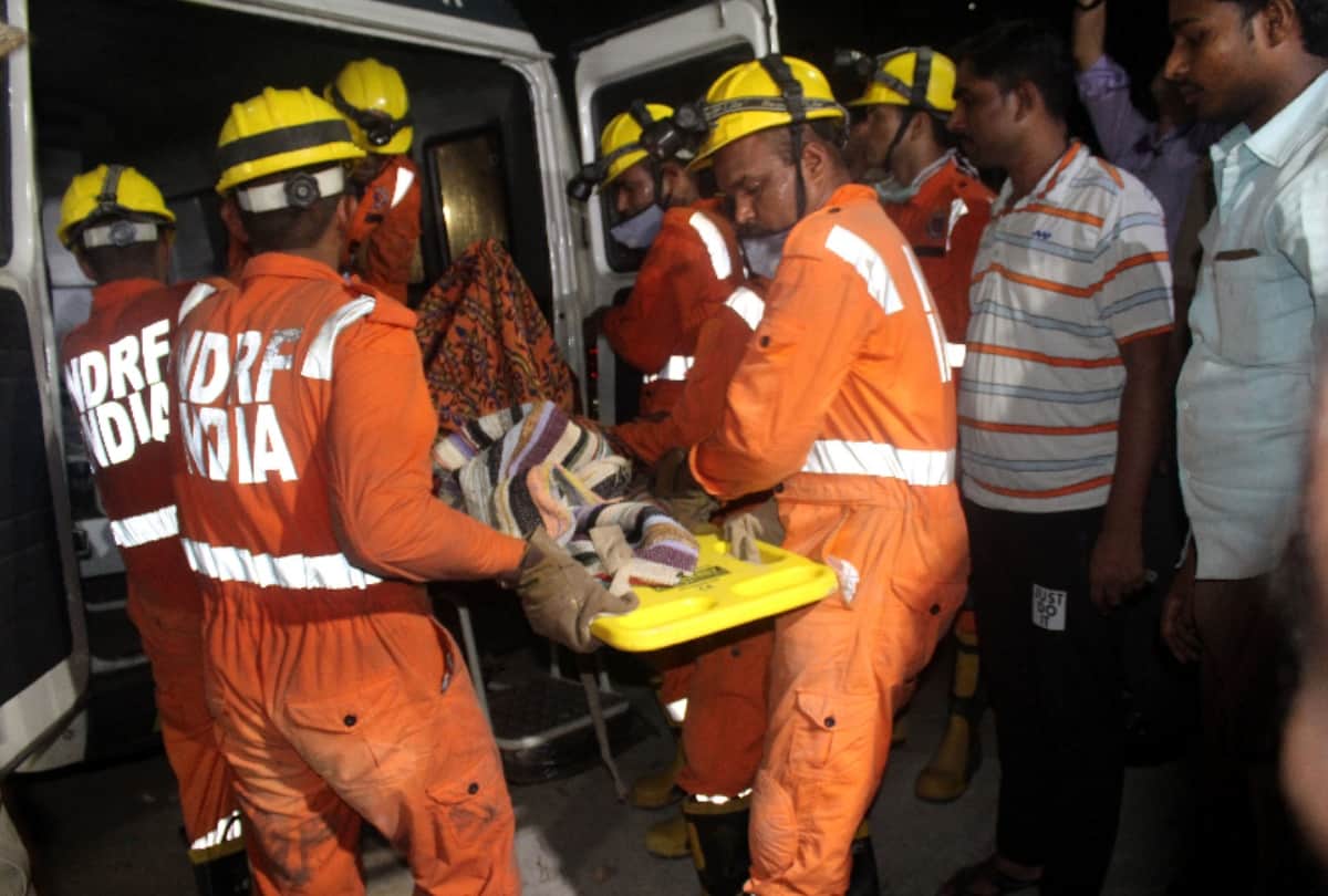 two buildings collapsed in greater noida shahberi, see horrific pictures