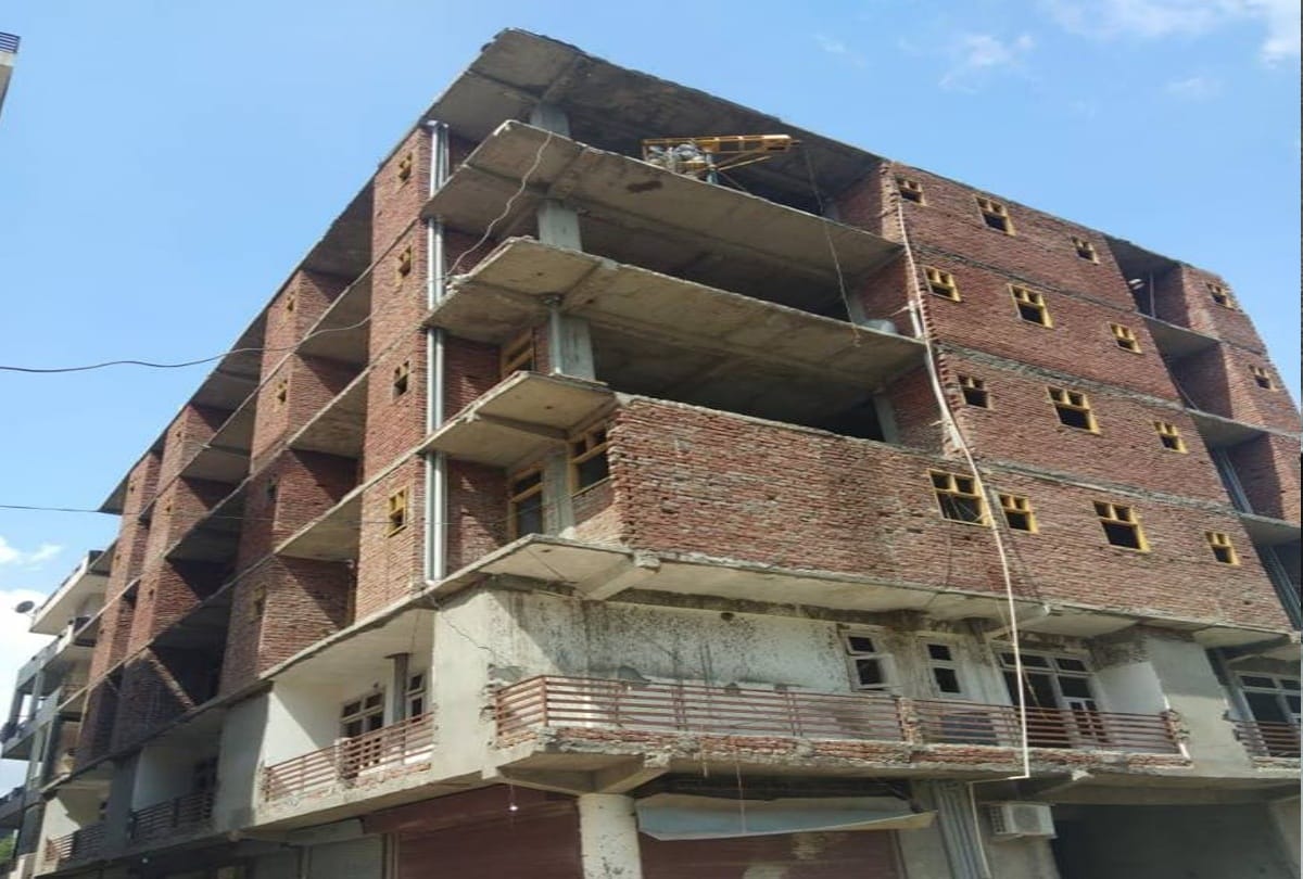 tower of deaths is rising in ncr, builders making high rise buildings on illegal and wrong land