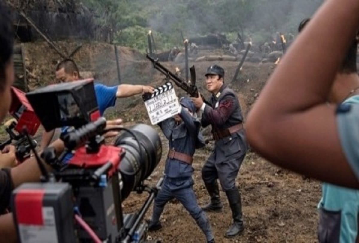 china film industry to soon beat Hollywood, income increases by 10 times