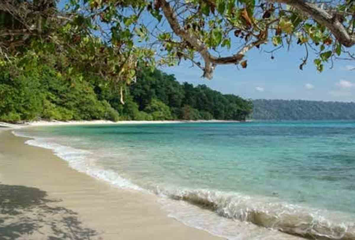 Visit these places in package of eleven thousand
