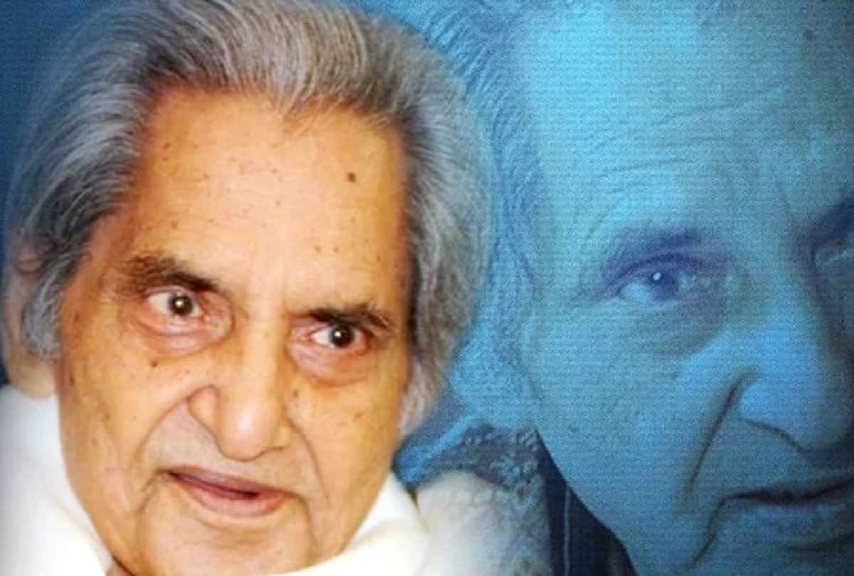 Gopaldas Neeraj was waiting for an invitation in Holi program of RK studio of Raj Kapoor