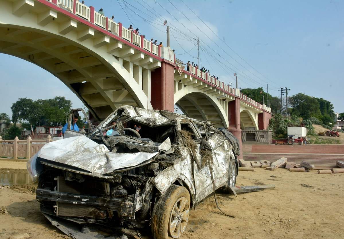 Car Accident in Varanasi, two death