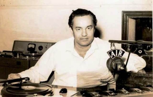 mukesh singer birthday special unknown facts