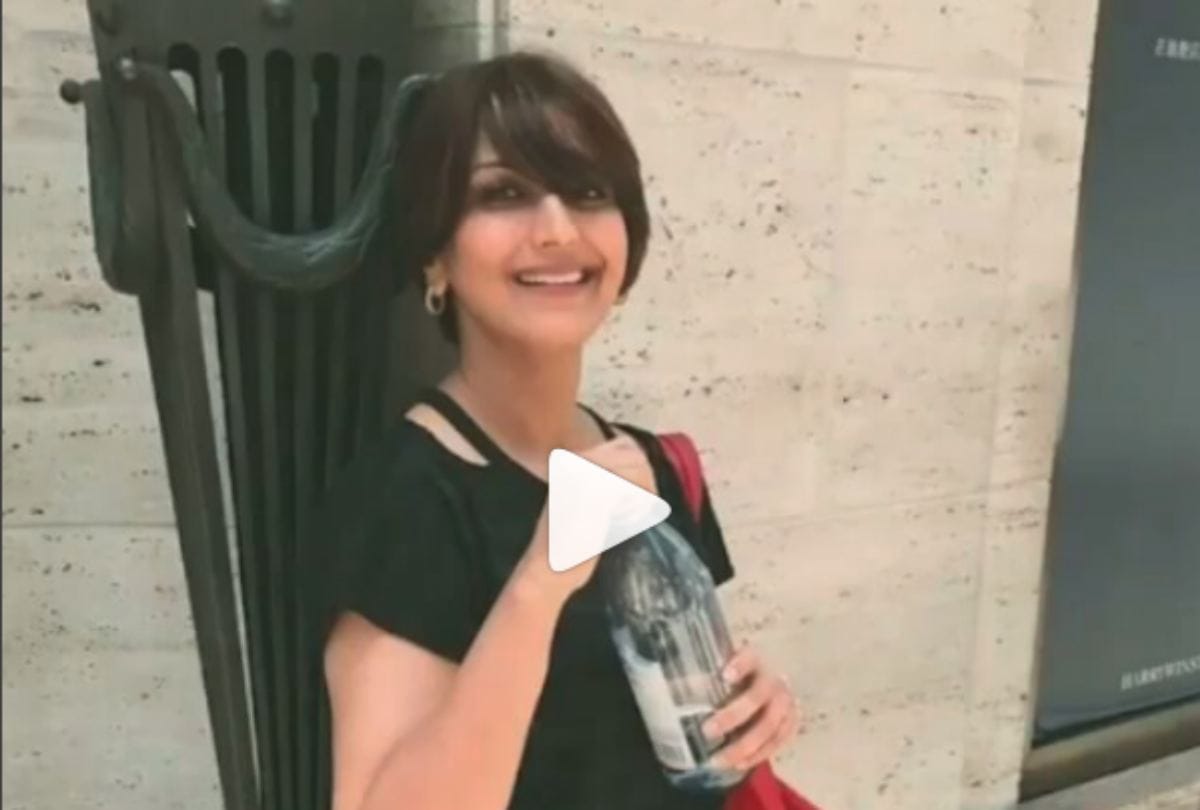 sonali bendre in boy cut hair photo viral