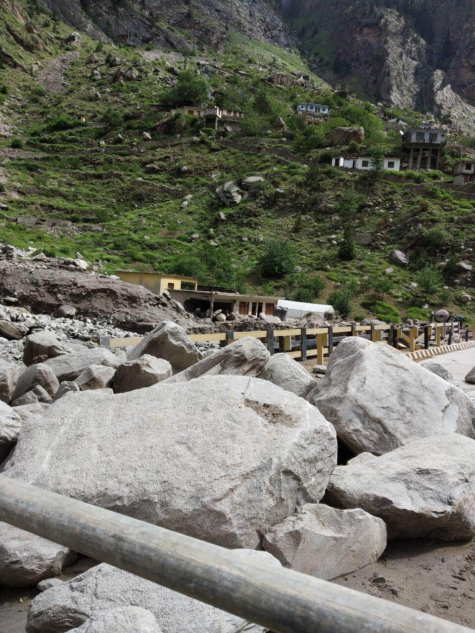exclusive photos of cloud burst in uttarakhand china border