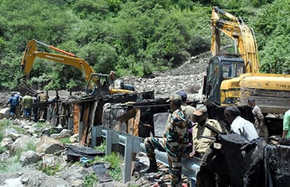 Cloud burst in Uttarakhand chamoli jelam village 