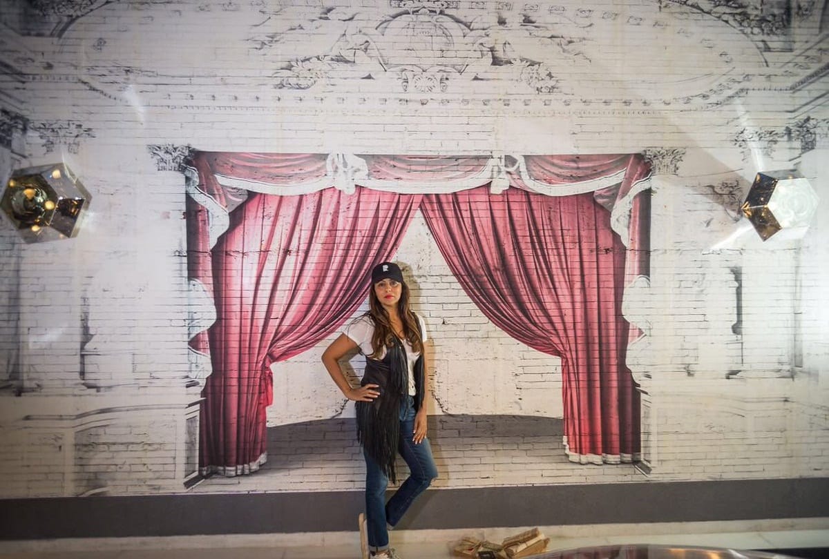  shahrukh khan wife Gauri Khan designs new restaurant