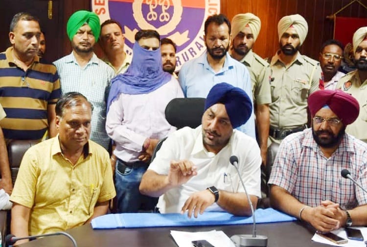  STF Two lakh drug pills recovered in Jalandhar after Ludhiana