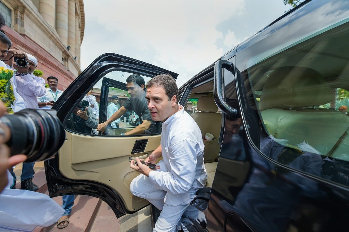 Atal Bihari Vajpayee's death: pm modi rahul gandhi said huge lost for country