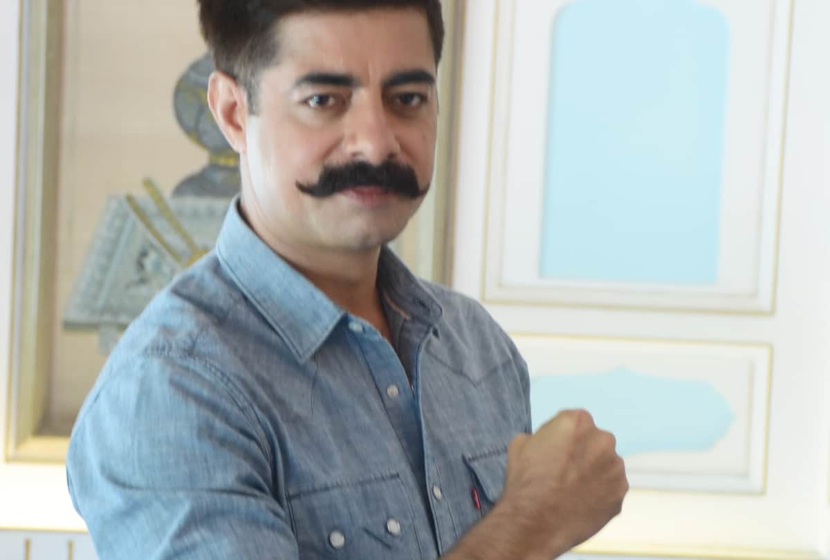 film actor sushant singh in lucknow