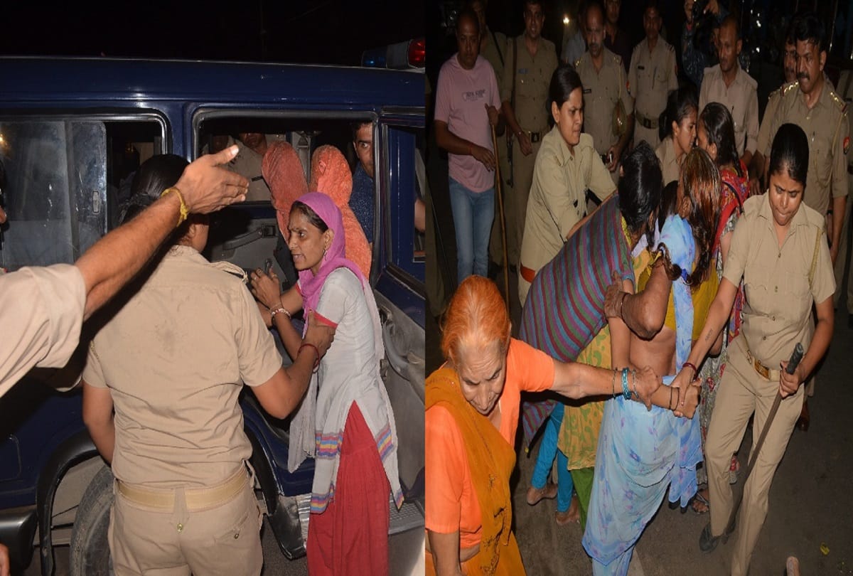 UP  women fights with Police for a Liqure shop in the city 