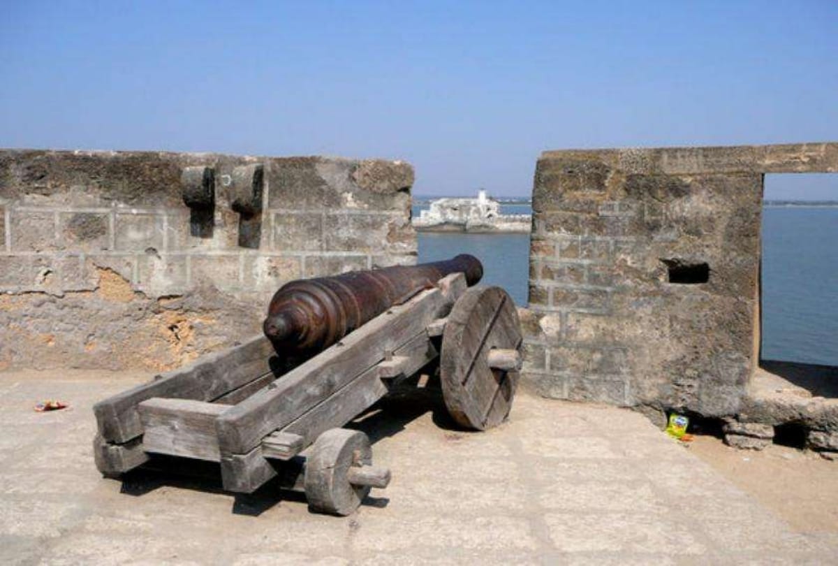 One prisoner in this jail at diu