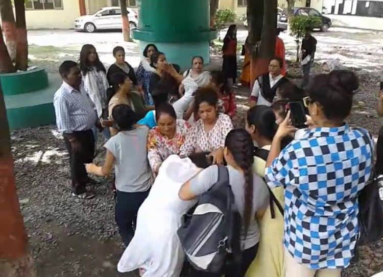 girl fight in mkp pg college lyngdoh committee