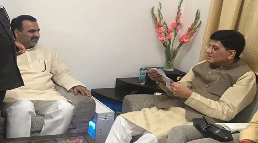 issue of Meerut Panipat Railline came in Parliament, Baliyan handed over letter to Railway Minister