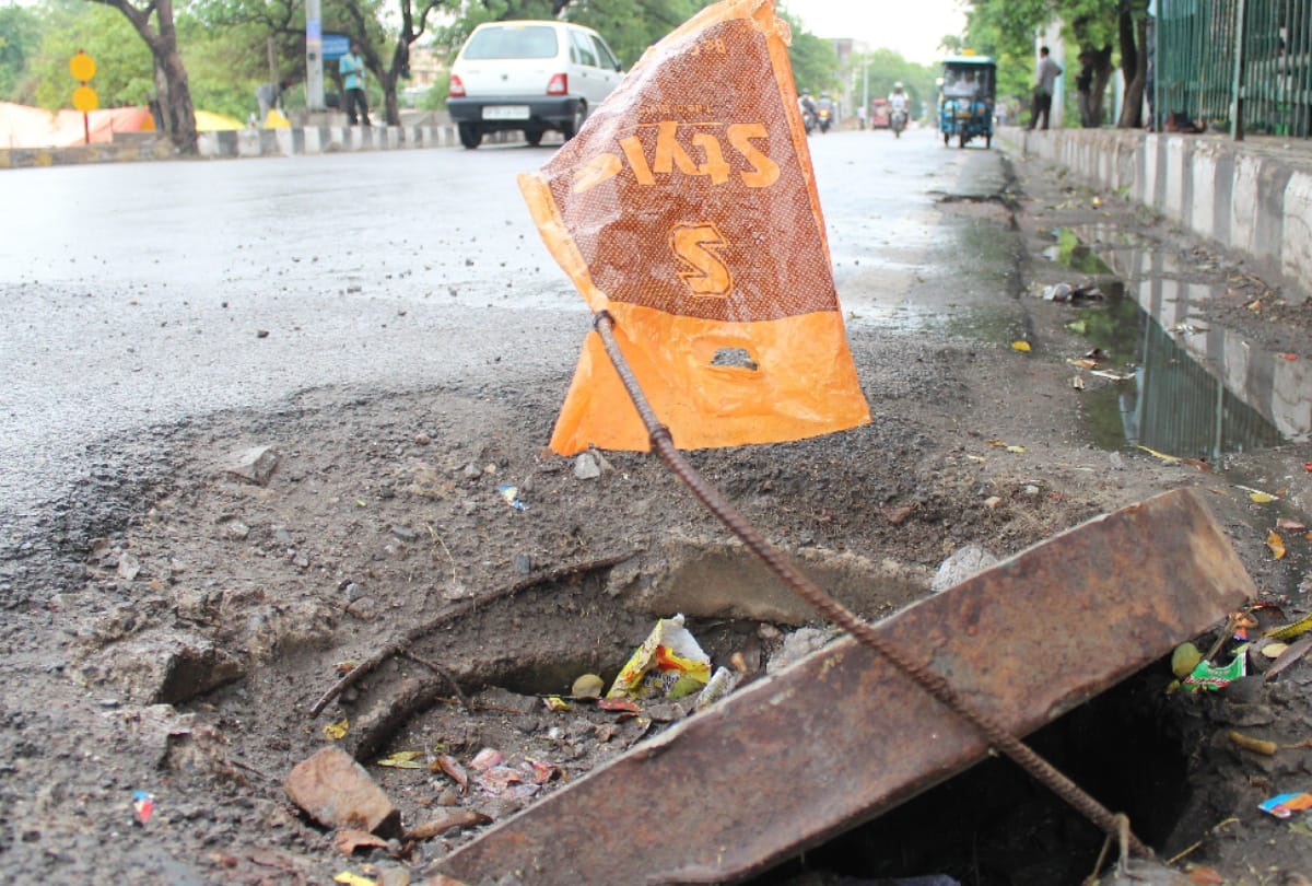 Even Supreme Court remarks the situation of the roads but not improving