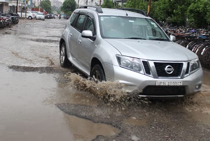 Even Supreme Court remarks the situation of the roads but not improving