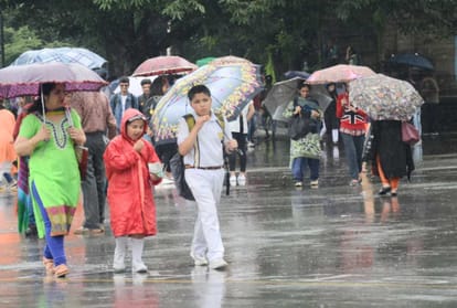 heavy rainfall warning for himachal in three days