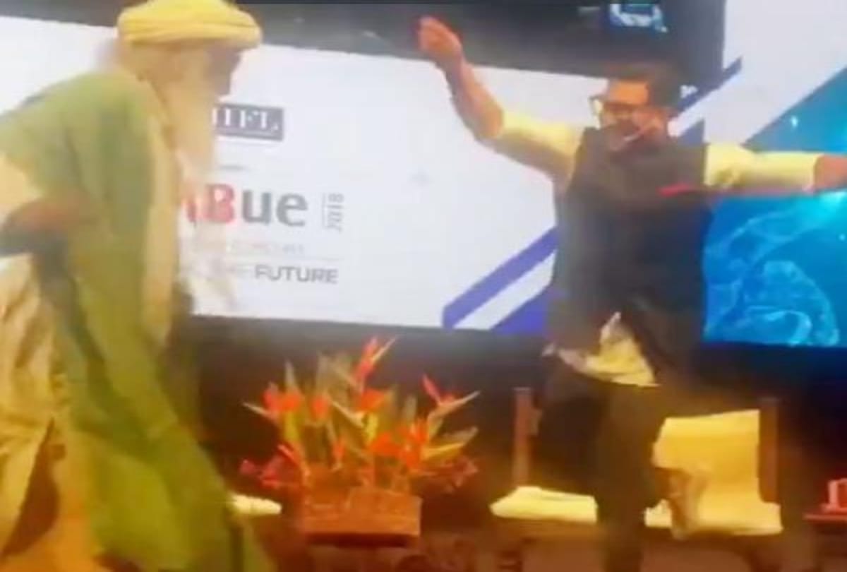 Ranveer Singh dance with spiritual guru Sadhguru Jaggi Vasudev will make your day