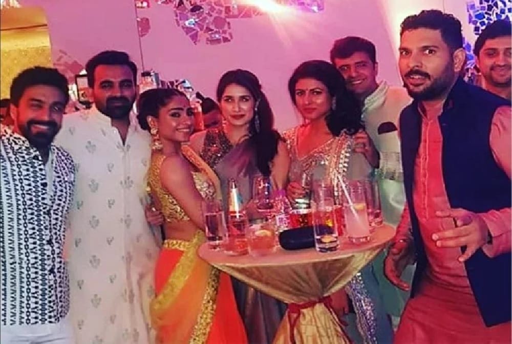 ms dhoni wife sakshi dhoni dance in friend poorna patel marriage, video viral