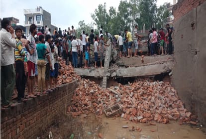 building collapsed one dead in Ghaziabad