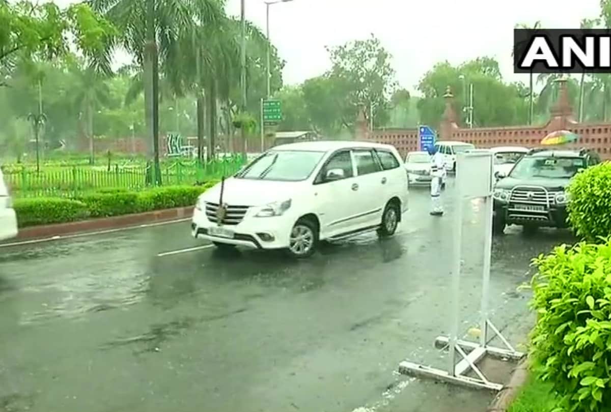 Heavy Rain In Delhi Ncr Weather Change