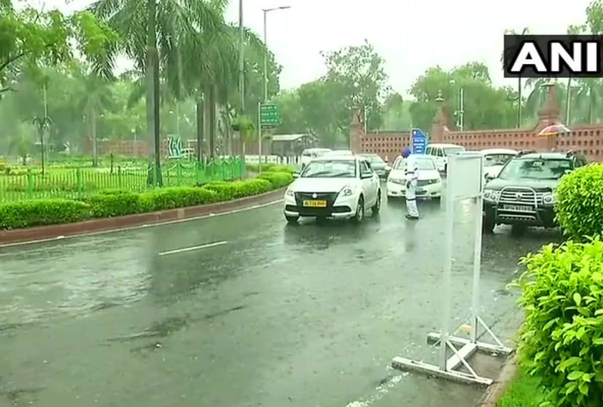 Heavy Rain In Delhi Ncr Weather Change