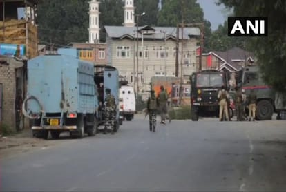 militants encounter on by army in kulgam jammu kashmir in case of martyr constable murder