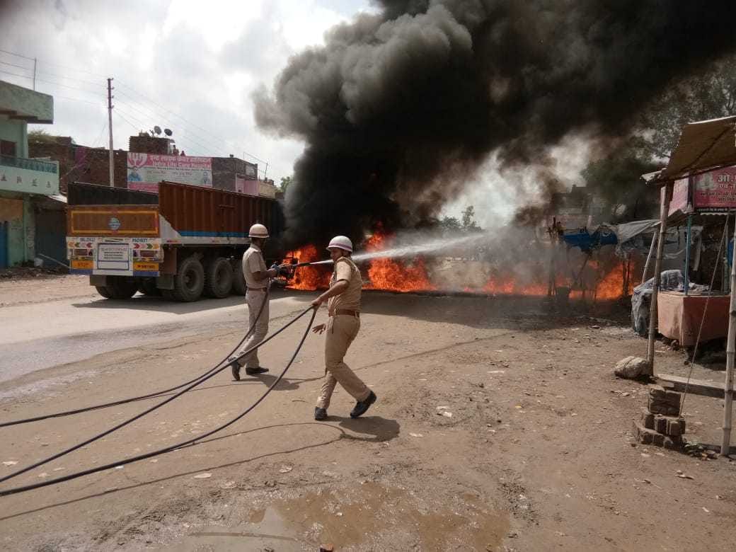 Jaunpur road accident affect many family
