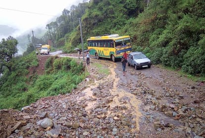 himachal weather report heavy rainfall alert for 23 july