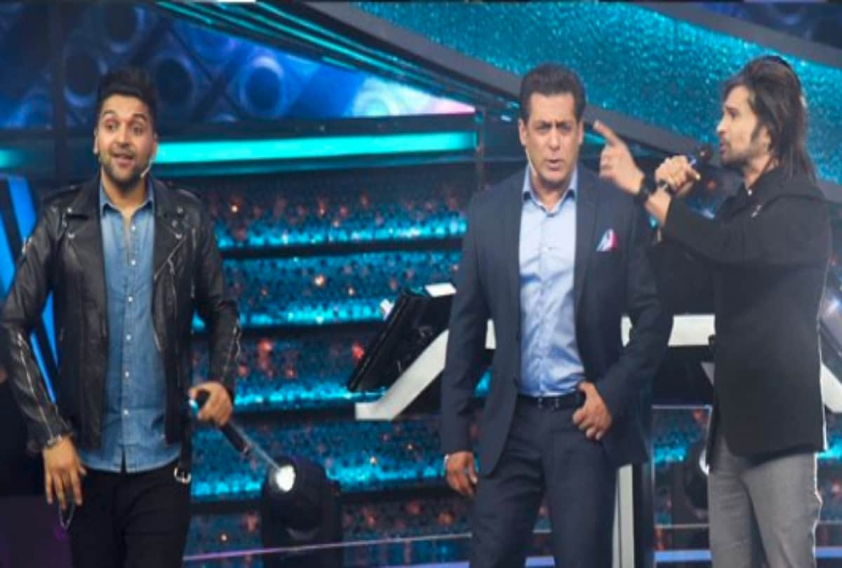 Salman Khan Sara Ali Khan and Kareena Kapoor Khan awkward pictures 