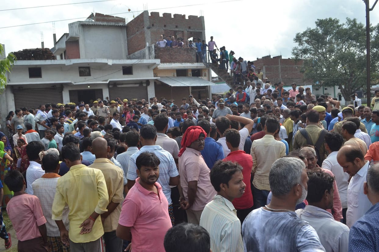 क्रूर पिता ने पत्नी व बेटों की हत्या के बाद कर ली आत्महत्या