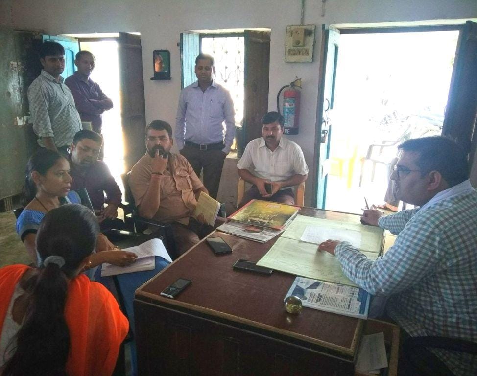 Welcome officers, school children hungry