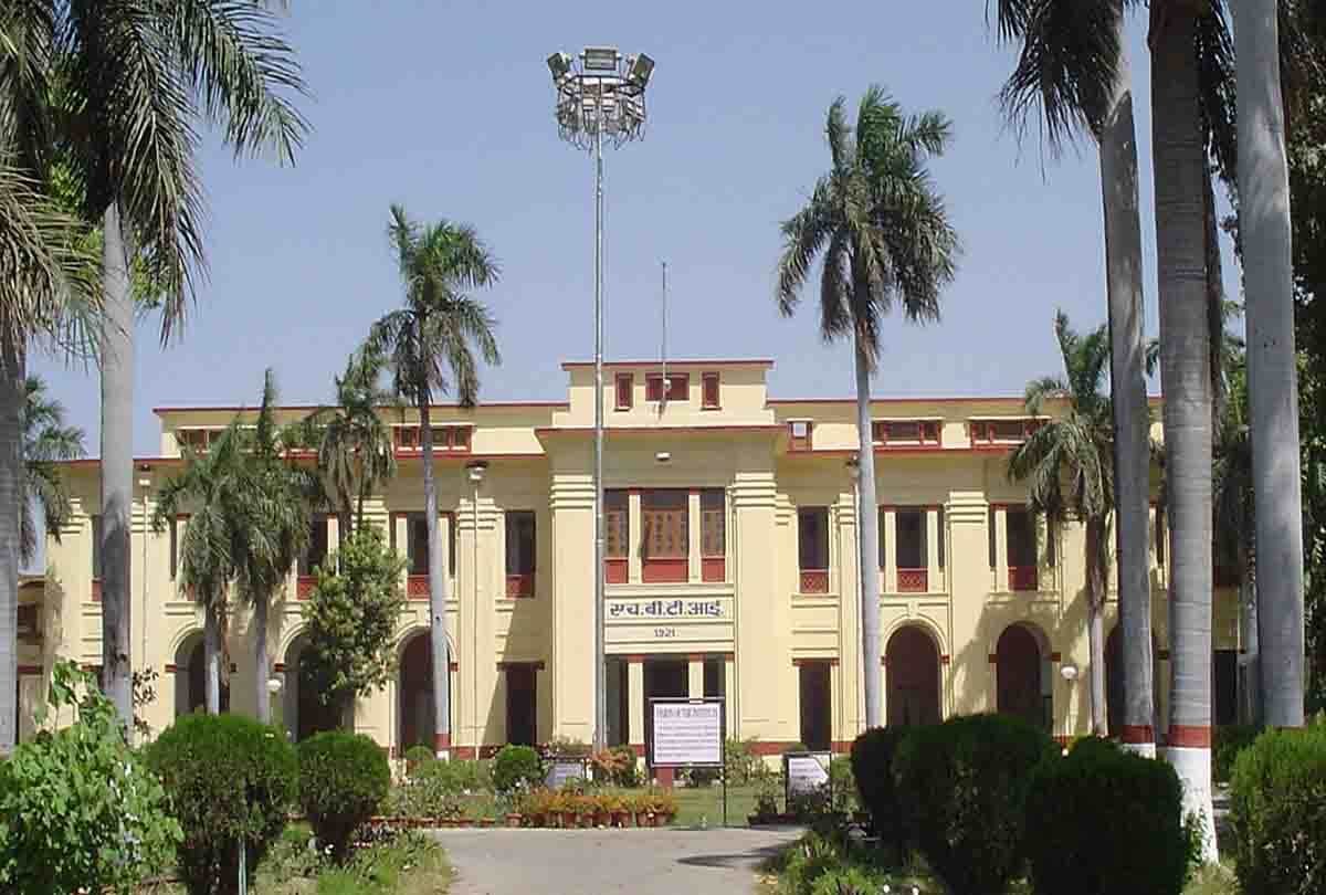 Leave the seat till july twenty five in HBTU