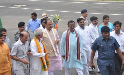 kashav prasad mourya said that all road become patch free till 25 july