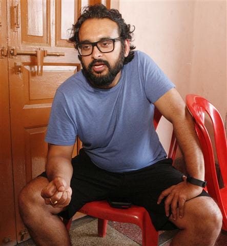 Neeraj ji became a priest in the grandson's Pallava film
