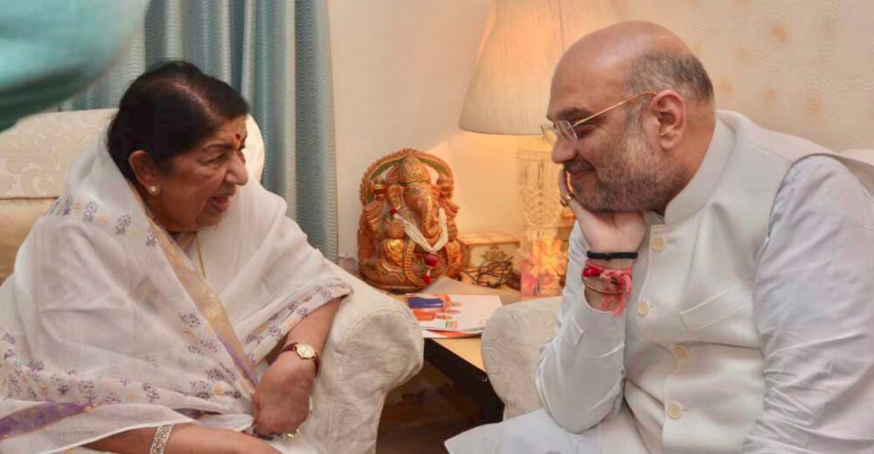 As part of Sampark campaign Amit Shah meets Lata Mangeshkar in Mumbai