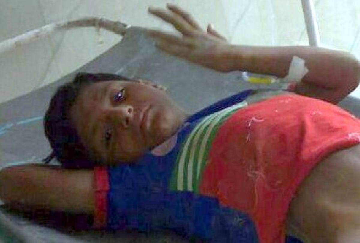UP: Two died due to falling roof of house in Shamli, many injured, photos